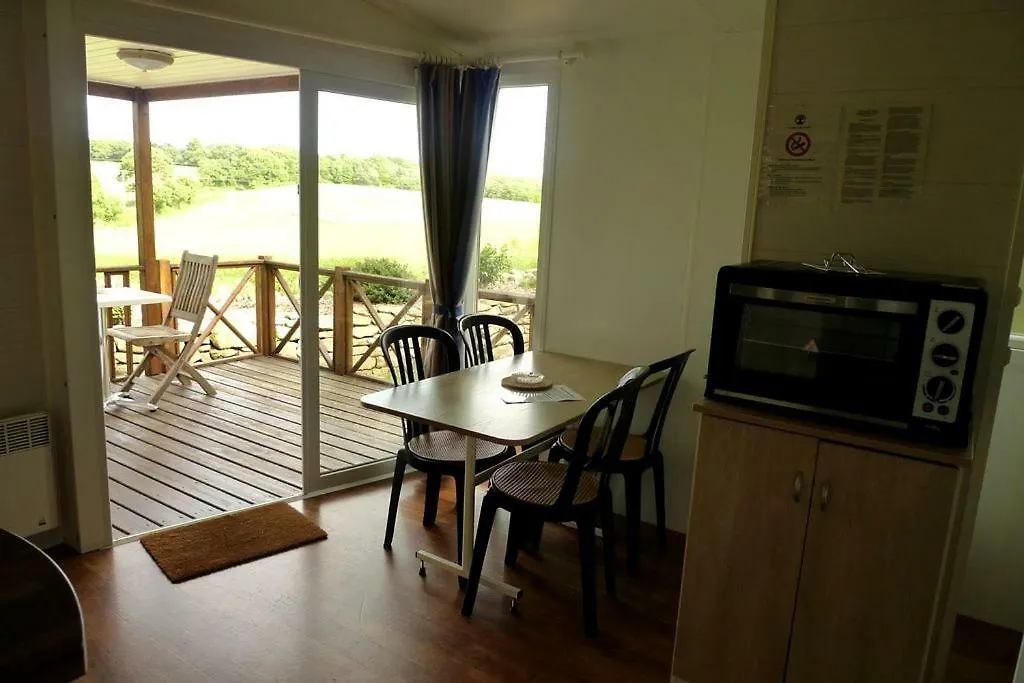 ***  Camping de Pont Calleck Inguiniel France